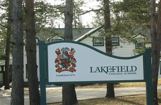 雷克湖中學(xué)